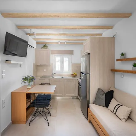 Perla's Luxury Livadi (Serifos)