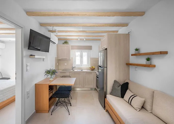 Perla's Luxury Livadi (Serifos)